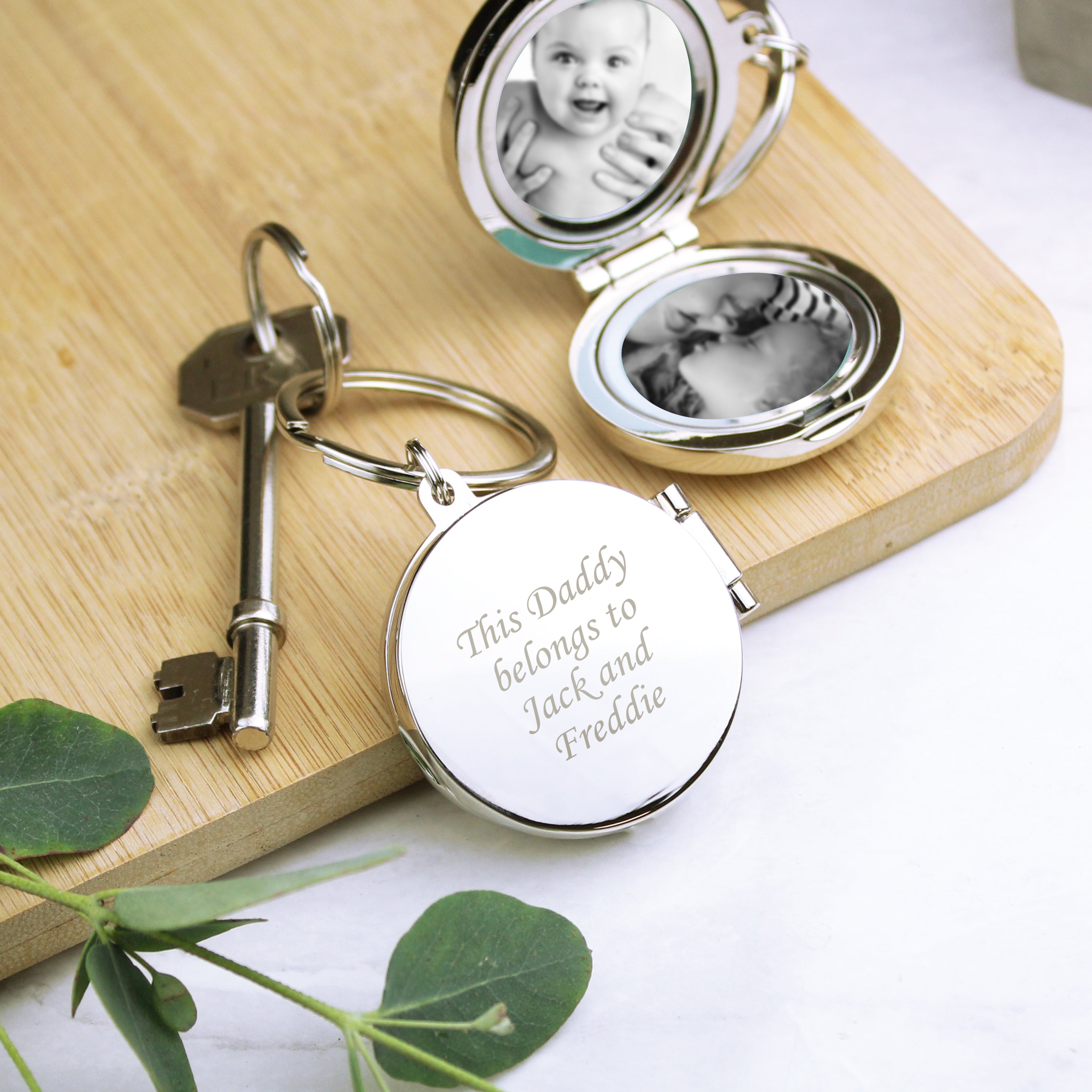 Personalised Round Photo Keyring - gift & personalise