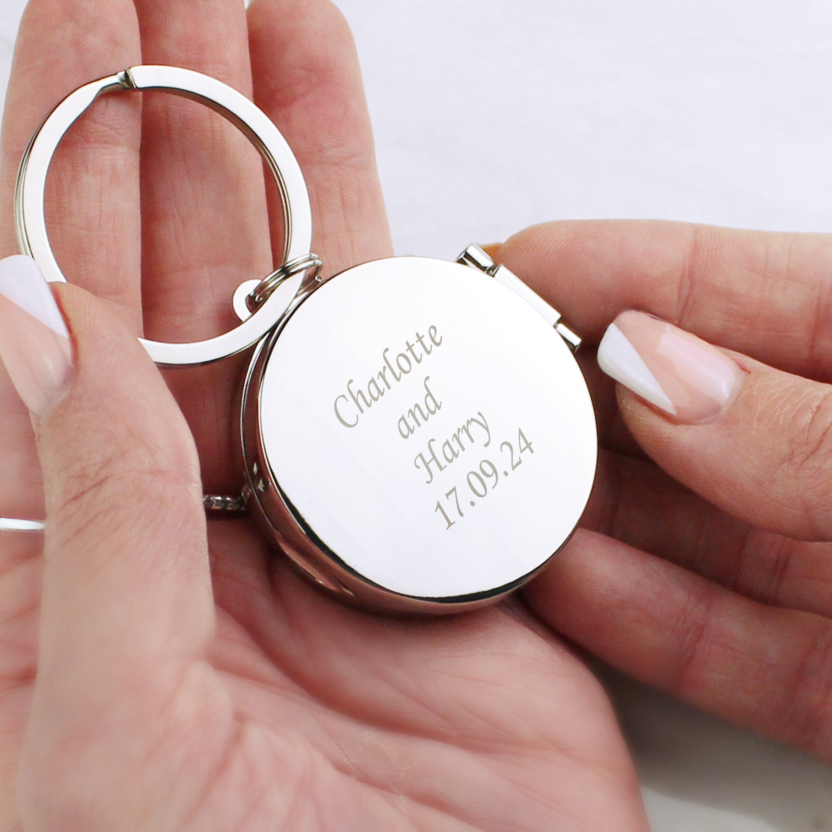 Personalised Round Photo Keyring - gift & personalise