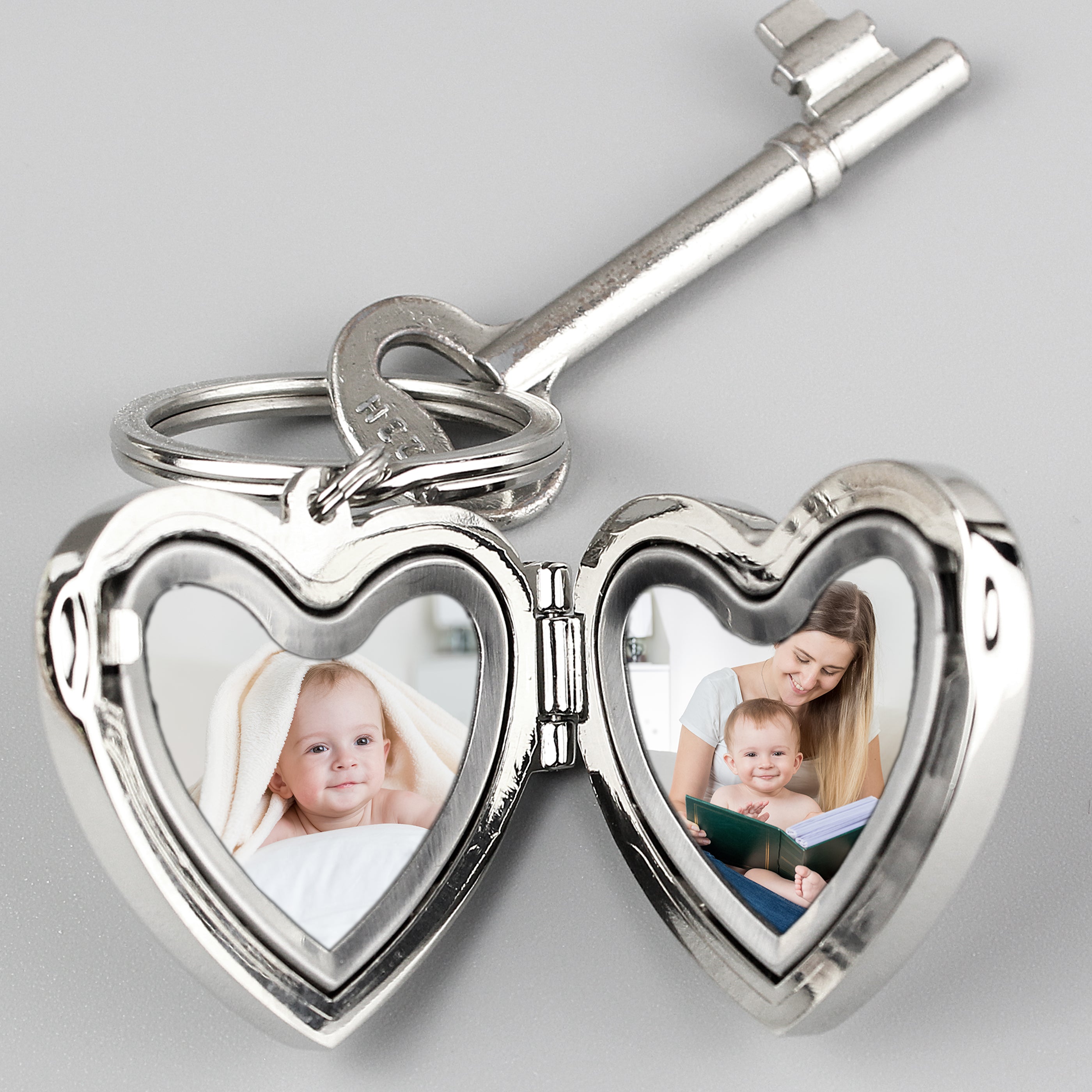 Personalised Swirl Heart Photoframe Keyring - gift & personalise