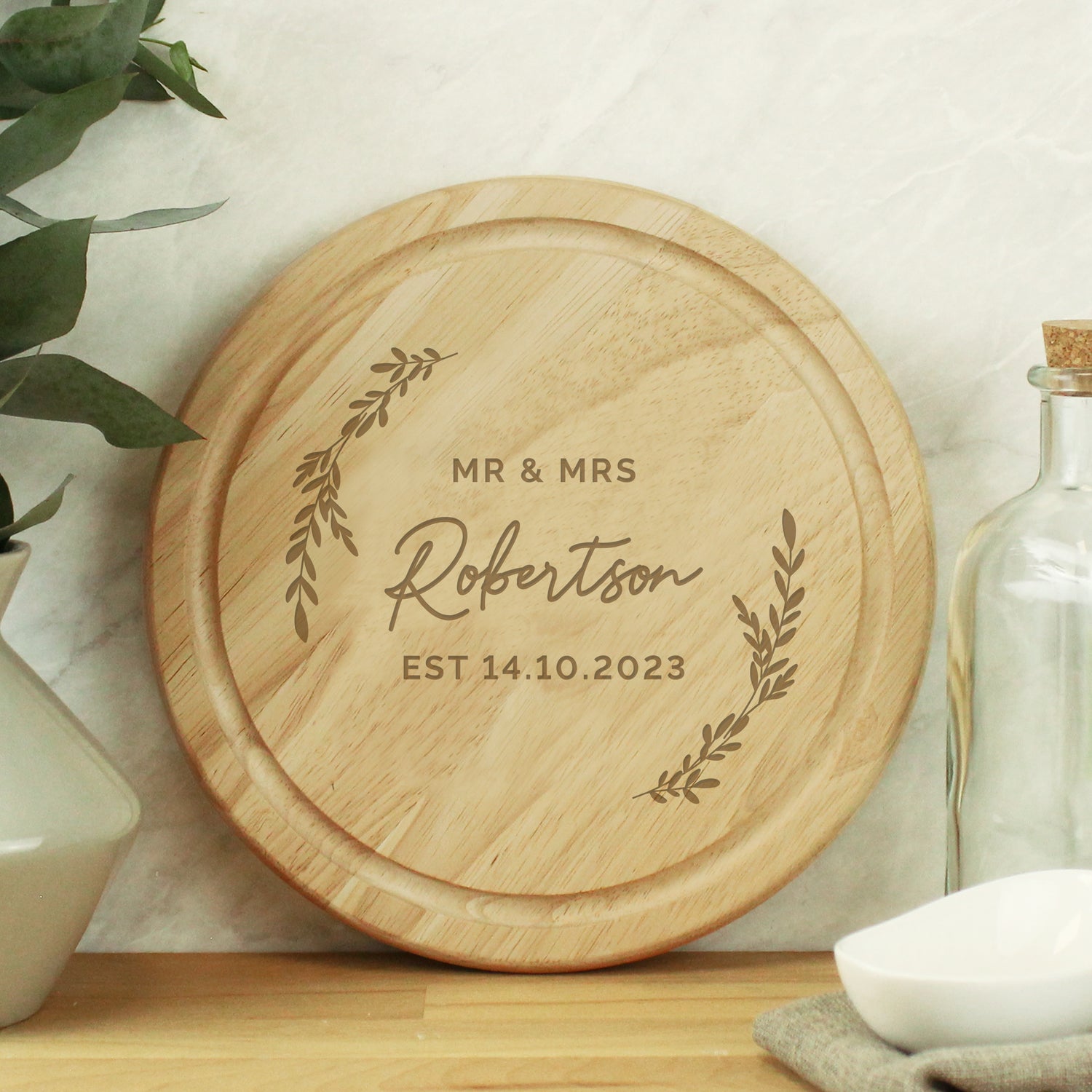 Personalised Laurel Round Wooden Chopping Board - gift & personalise