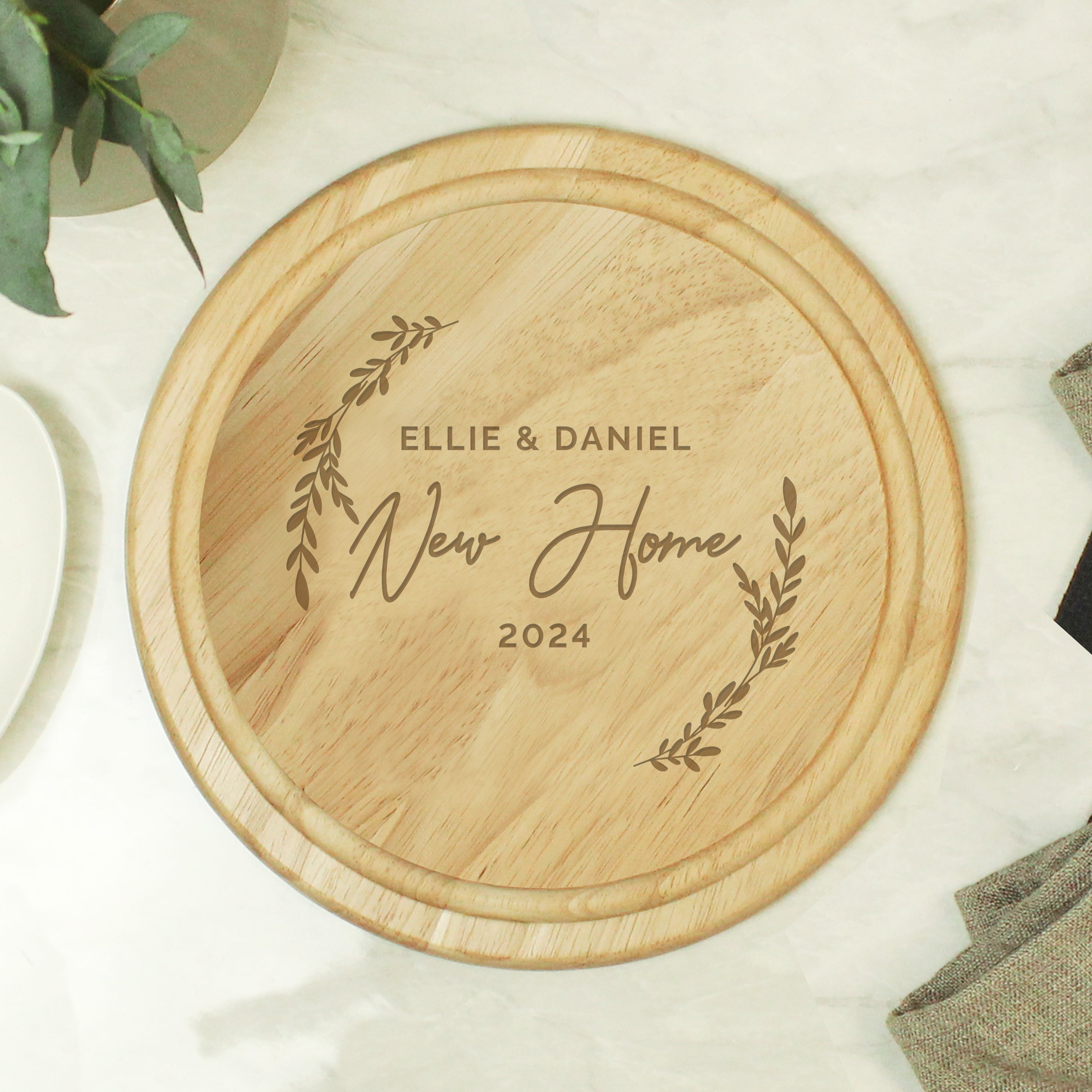 Personalised Laurel Round Wooden Chopping Board - gift & personalise