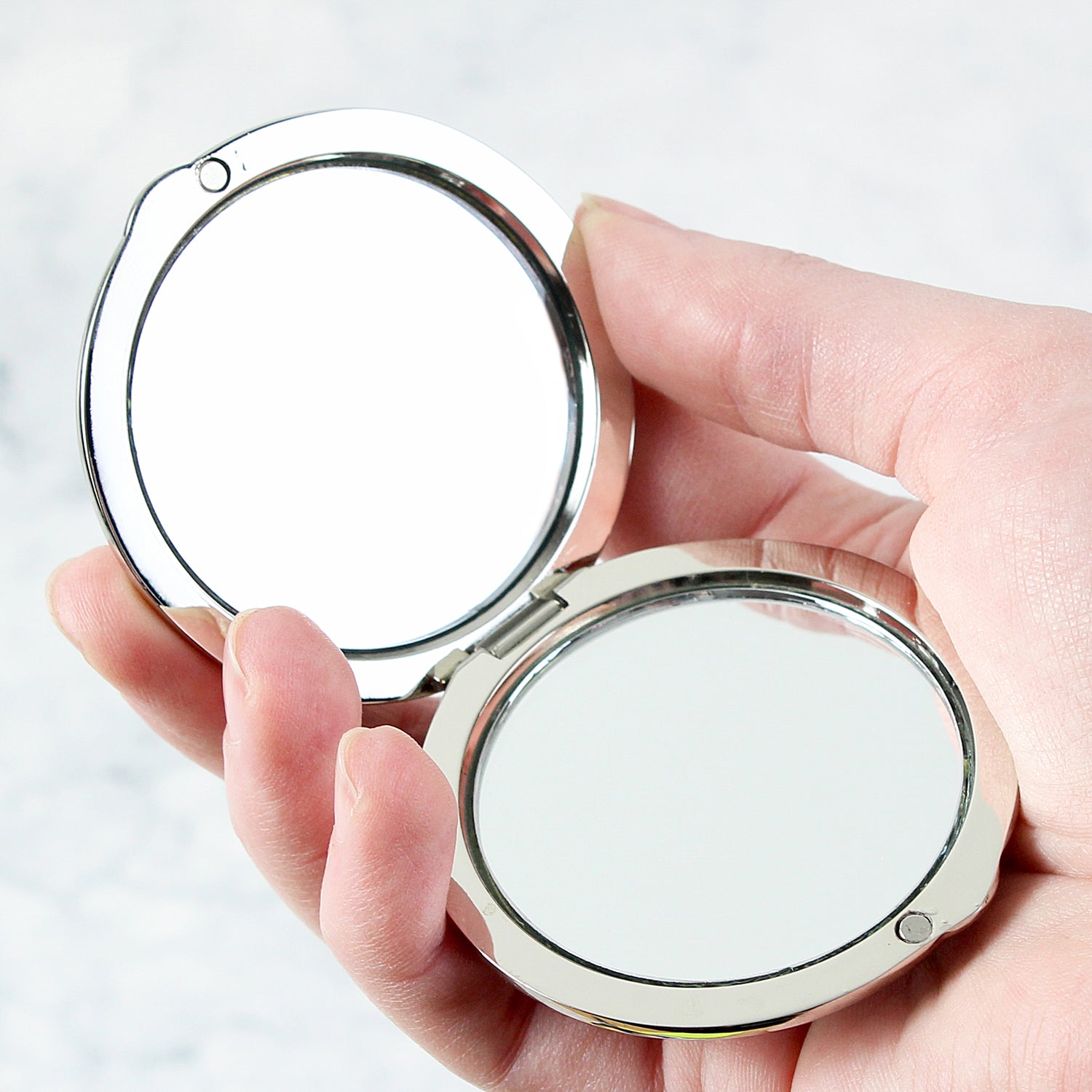 Mum Round Compact Mirror - gift & personalise